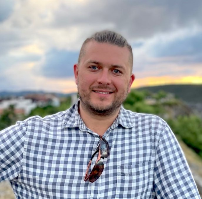 Євген Чекмарьов
